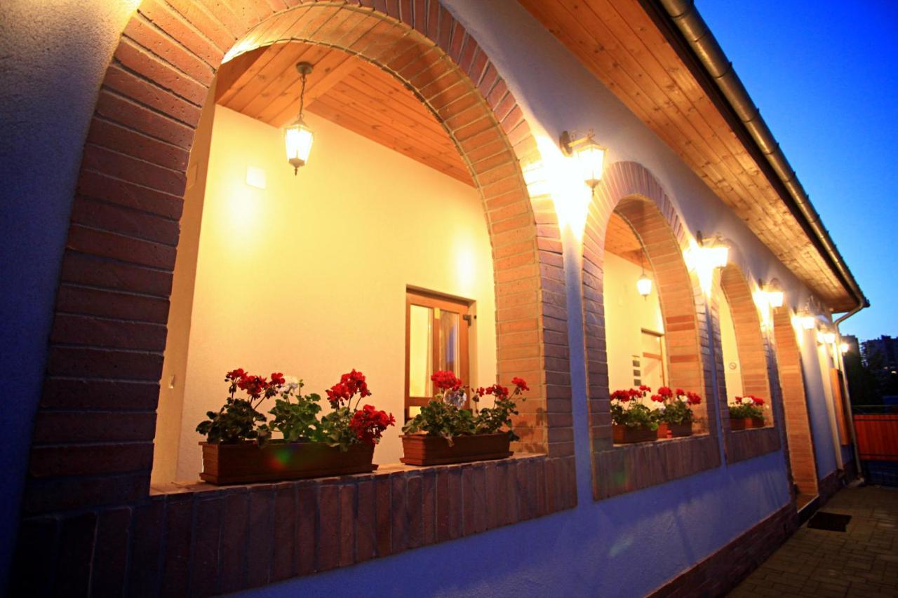Pizza Tabor Guest house