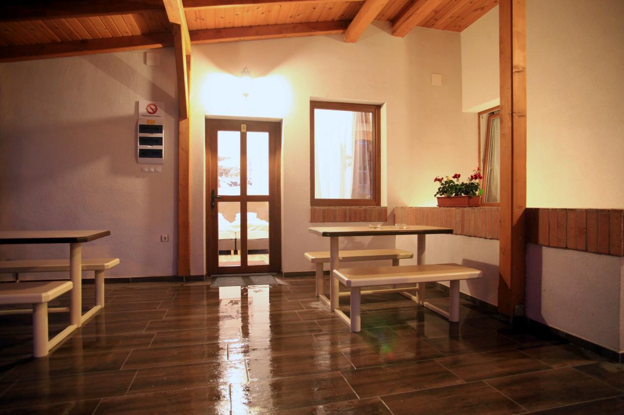 Pizza Tabor Guest house 2*